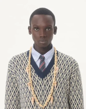 Bomullsskjorte med brodert Vlogo