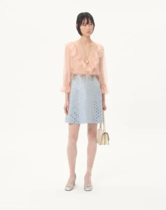 Brodert kort kjole i crepe couture