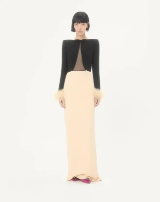 Cady Couture lang kjole med fjær