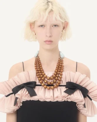 Coeur Hyperbole halskjede i metall, harpiks og krystaller