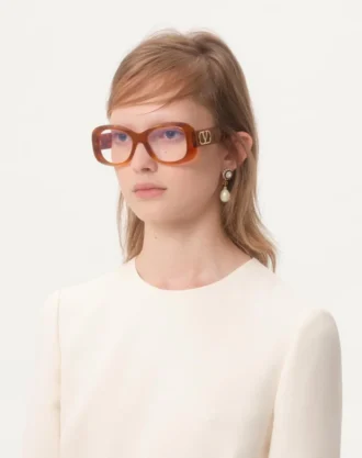 Rektangulære 70-tallsbriller i acetat