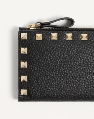 Rockstud Grainy Calfskin Cardholder With Zipper