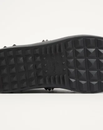 Rockstud Untitled Sneaker i kalveskinn