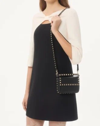 Rockstud veske i kornet kalveskinn