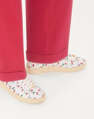 royco sneaker i nappaskinn med cherryfic mnster 1 1 330x417 - Royco-sneaker i nappaskinn med Cherryfic-m&oslash;nster