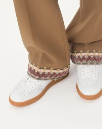 upvillage lavt sneaker i perforert nappaskinn 1 330x417 - Upvillage lavt sneaker i perforert nappaskinn