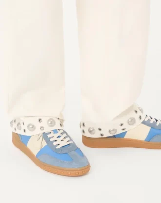 Upvillage lavtoppet sneaker i crust-lær og nylon