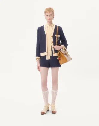 valentino garavani 9to5 canvas hndveske 1 330x417 - Valentino Garavani 9To5 Canvas h&aring;ndveske