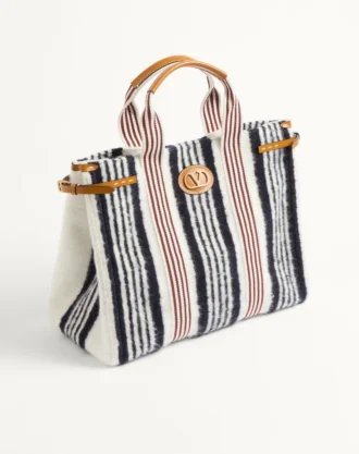 Valentino Garavani Antibes ullhåndveske