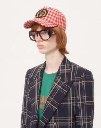 Valentino Garavani baseballcap i bomull og ull med patch