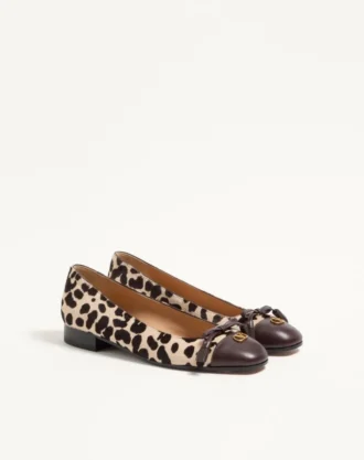 Valet Du Roi ballerinasko i kalveskinn med ponieffekt 25 mm Valet Du Roi ballerinasko i kalveskinn med ponieffekt 25 mm