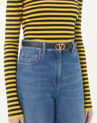 VLogo Signature vendbart belte i skinnende kalveskinn – 20 mm / 1,2 tommer.